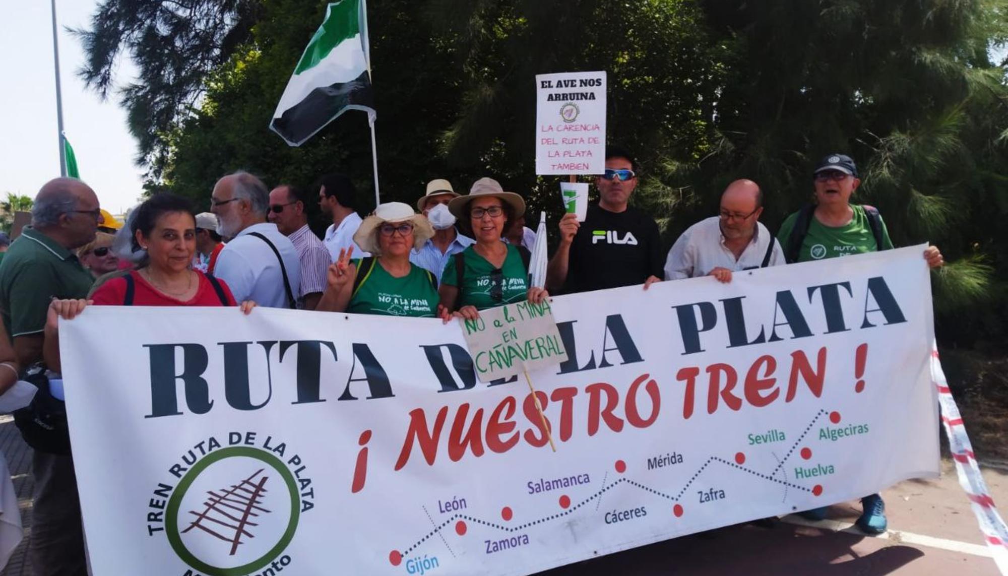Manifestación del Movimiento Tren Ruta de la Plata